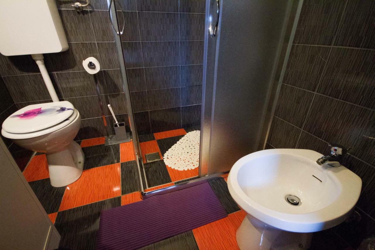 Apartment T & D Pula Luaran gambar
